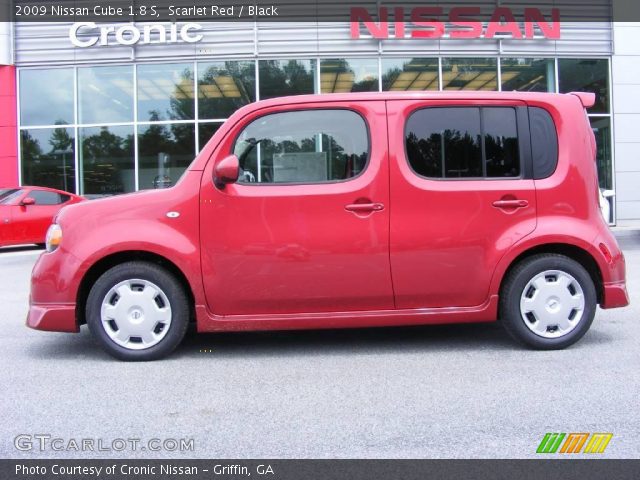 2009 Nissan Cube 1.8 S in Scarlet Red