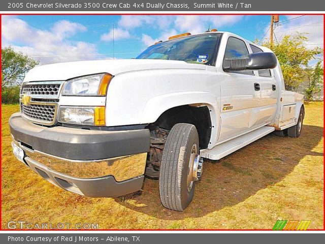 2005 Chevrolet Silverado 3500 Crew Cab 4x4 Dually Chassis in Summit White