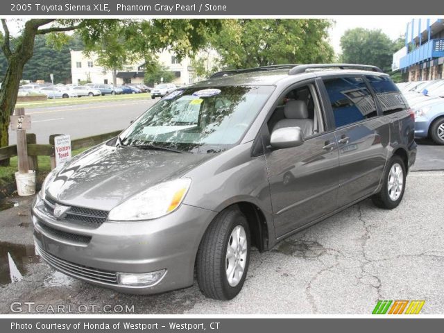 2005 Toyota Sienna XLE in Phantom Gray Pearl