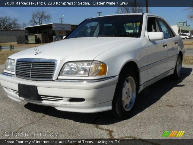 2000 Mercedes-Benz C 230 Kompressor Sedan in Glacier White