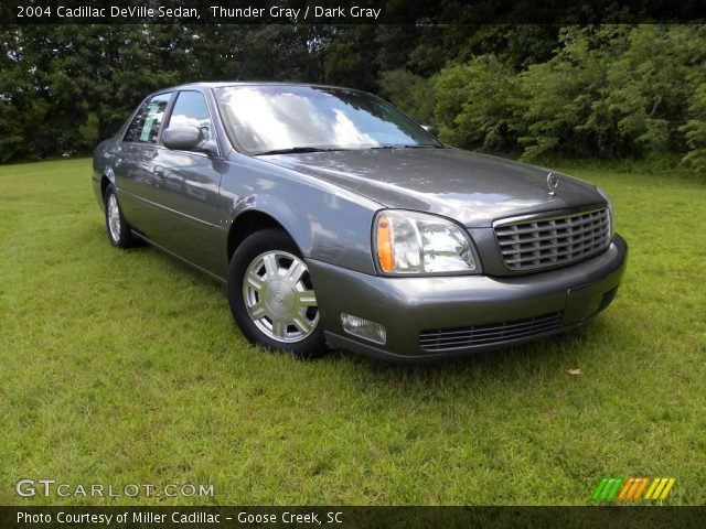 2004 Cadillac DeVille Sedan in Thunder Gray