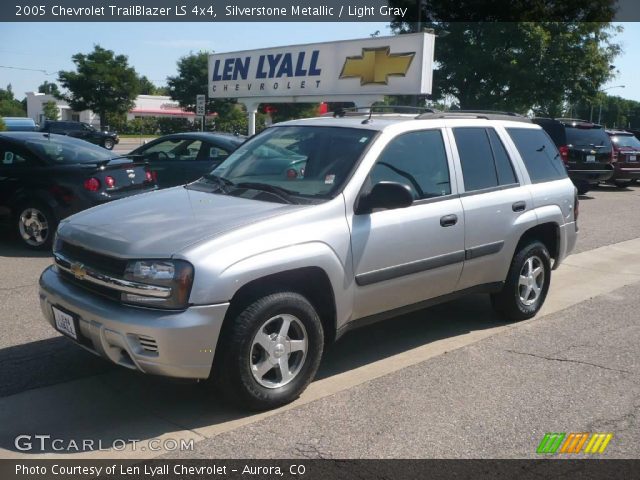 2005 Chevrolet TrailBlazer LS 4x4 in Silverstone Metallic