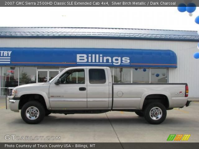 2007 GMC Sierra 2500HD Classic SLE Extended Cab 4x4 in Silver Birch Metallic