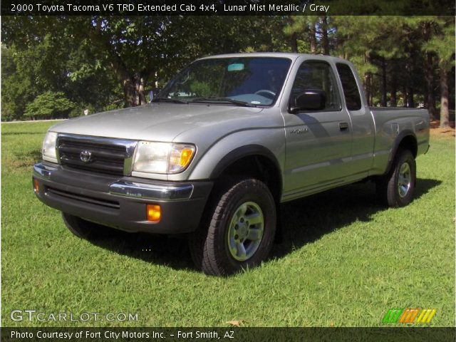 2000 Toyota Tacoma V6 TRD Extended Cab 4x4 in Lunar Mist Metallic
