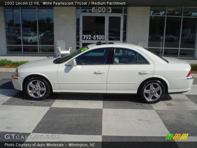 2002 Lincoln LS V8 in White Pearlescent Tricoat