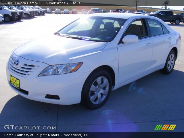 2008 Toyota Camry LE in Super White