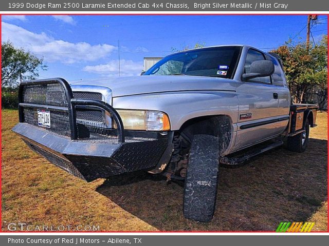 1999 Dodge Ram 2500 Laramie Extended Cab 4x4 Chassis in Bright Silver Metallic