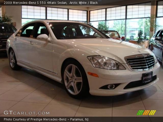 2009 Mercedes-Benz S 550 4Matic Sedan in Arctic White