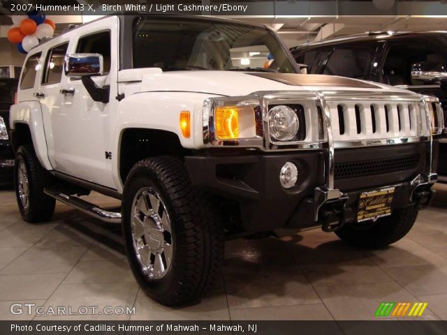 2007 Hummer H3 X in Birch White