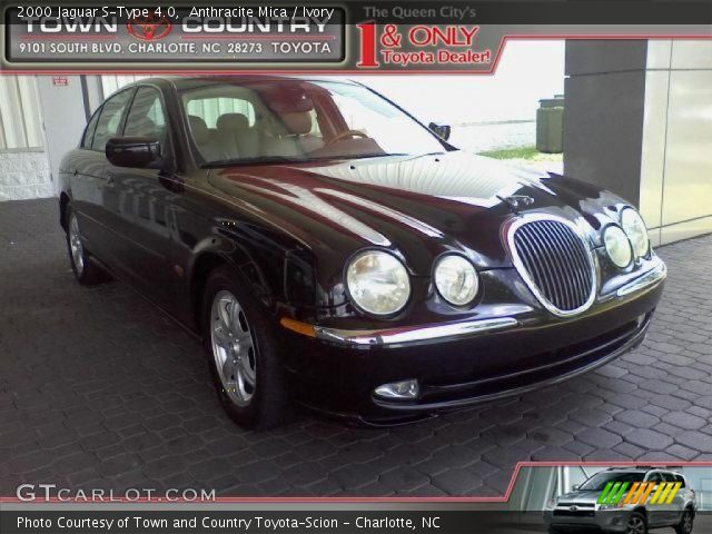 2000 Jaguar S-Type 4.0 in Anthracite Mica