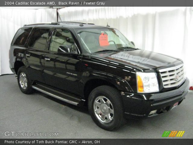 2004 Cadillac Escalade AWD in Black Raven
