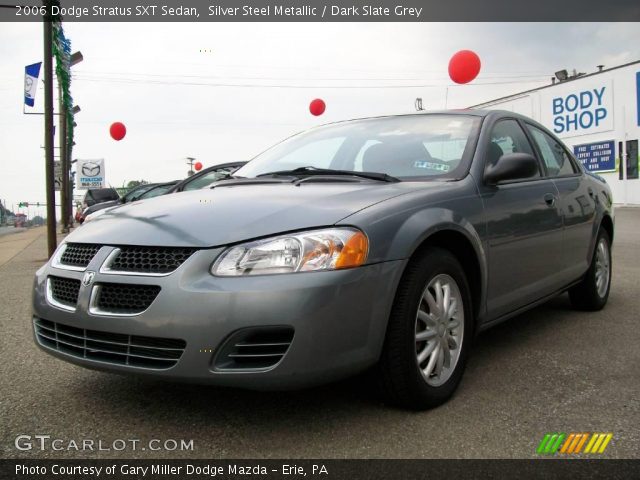 2006 Dodge Stratus SXT Sedan in Silver Steel Metallic