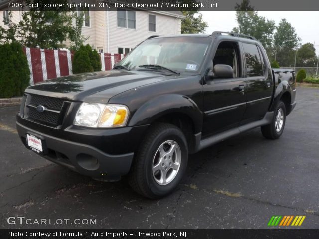 2005 Ford Explorer Sport Trac XLS in Black Clearcoat