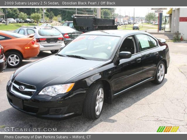 2009 Subaru Legacy 2.5i Sedan in Obsidian Black Pearl
