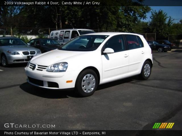 2009 Volkswagen Rabbit 4 Door in Candy White