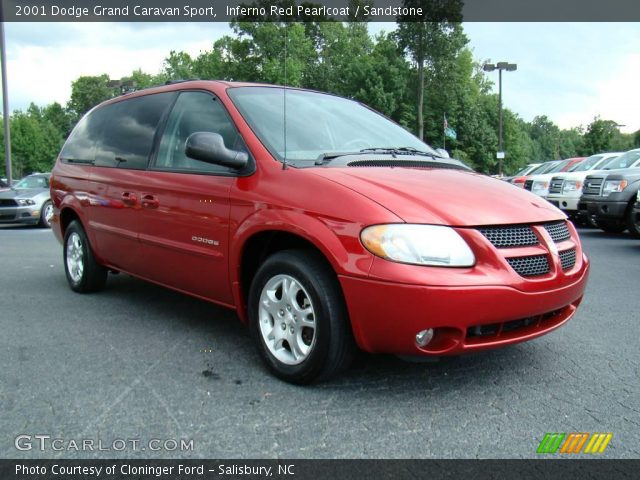 2001 Dodge Grand Caravan Sport in Inferno Red Pearlcoat