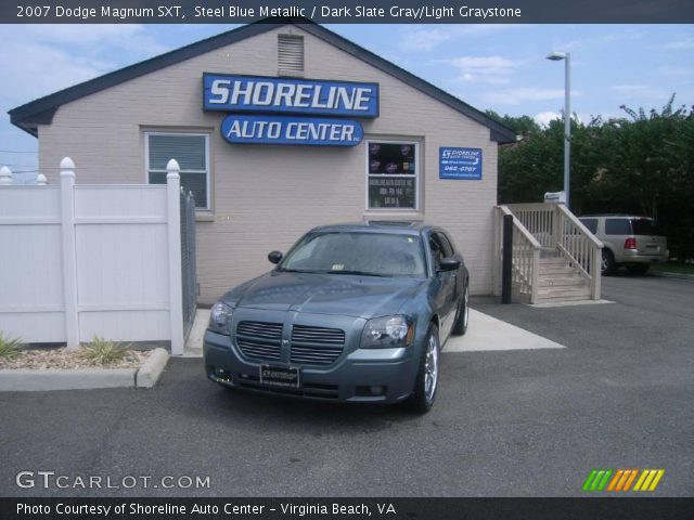 2007 Dodge Magnum SXT in Steel Blue Metallic