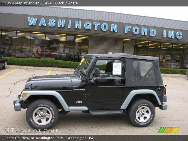 1999 Jeep Wrangler SE 4x4 in Black