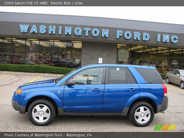 2004 Saturn VUE V6 AWD in Electric Blue
