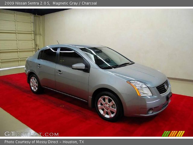 2009 Nissan Sentra 2.0 S in Magnetic Gray