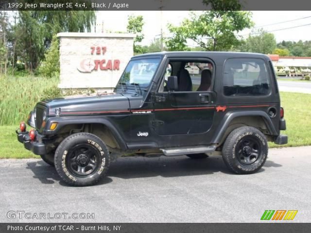 1999 Jeep Wrangler SE 4x4 in Black