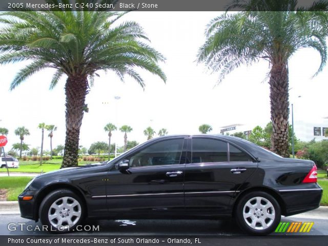 2005 Mercedes-Benz C 240 Sedan in Black
