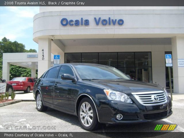 2008 Toyota Avalon XLS in Black