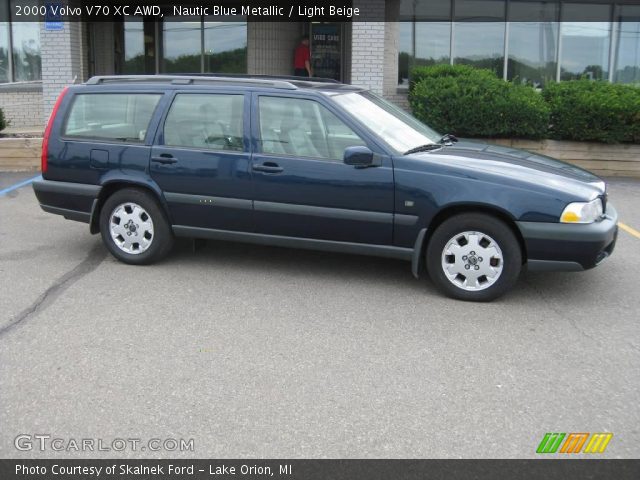 2000 Volvo V70 XC AWD in Nautic Blue Metallic