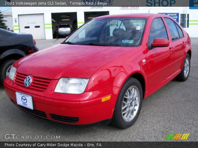 2001 Volkswagen Jetta GLS Sedan in Tornado Red