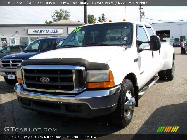 1999 Ford F350 Super Duty XLT Crew Cab Dually in Oxford White