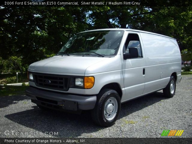 2006 Ford E Series Van E150 Commercial in Silver Metallic
