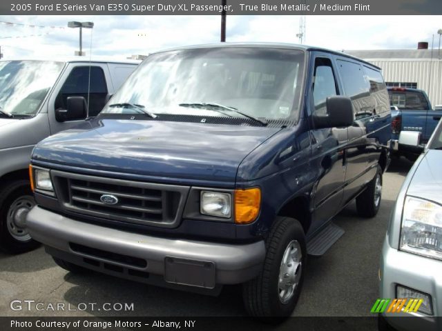 2005 Ford E Series Van E350 Super Duty XL Passenger in True Blue Metallic