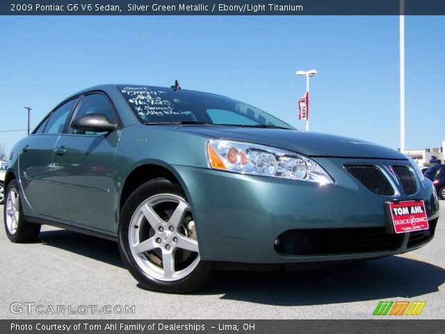 2009 Pontiac G6 V6 Sedan in Silver Green Metallic