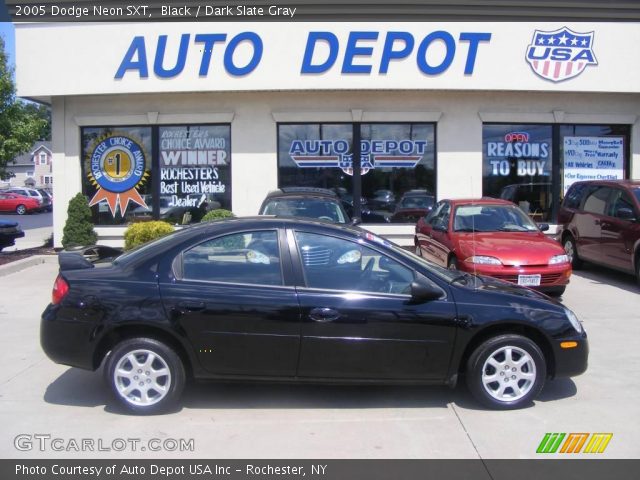2005 Dodge Neon SXT in Black