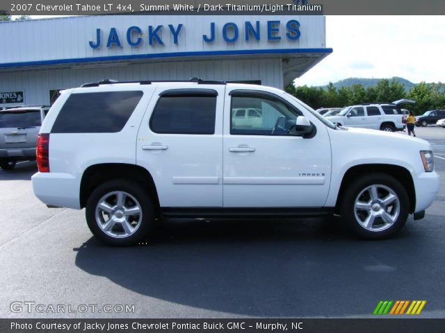 2007 Chevrolet Tahoe LT 4x4 in Summit White