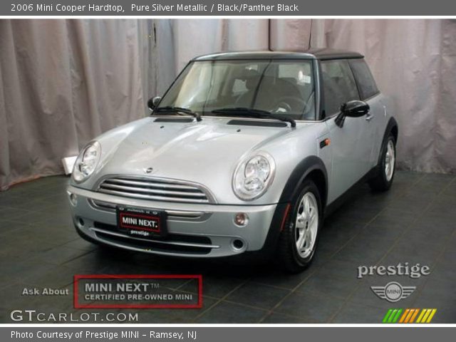 2006 Mini Cooper Hardtop in Pure Silver Metallic