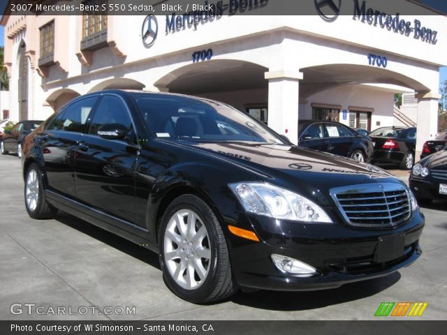 2007 Mercedes-Benz S 550 Sedan in Black