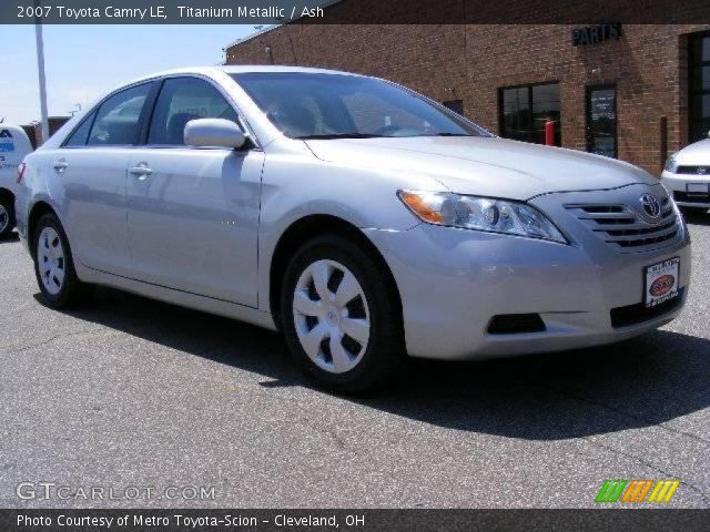 2007 Toyota Camry LE in Titanium Metallic