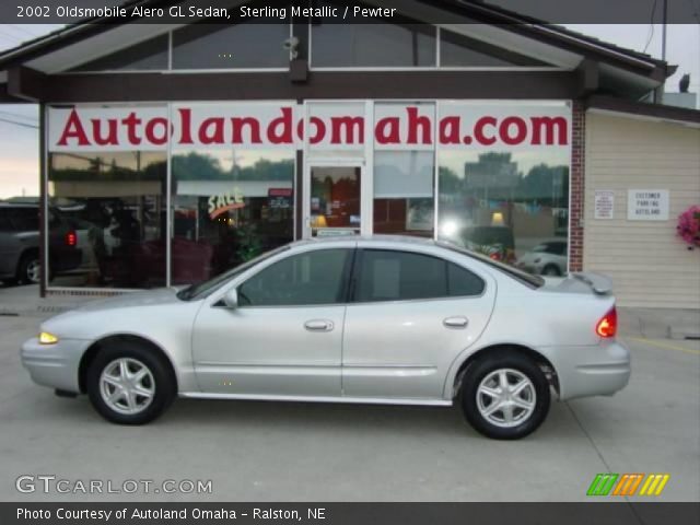 2002 Oldsmobile Alero GL Sedan in Sterling Metallic