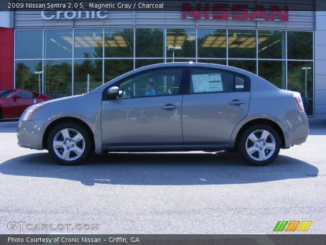 2009 Nissan Sentra 2.0 S in Magnetic Gray