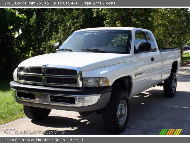2001 Dodge Ram 2500 ST Quad Cab 4x4 in Bright White