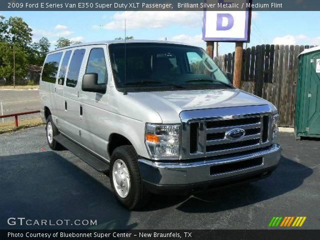 2009 Ford E Series Van E350 Super Duty XLT Passenger in Brilliant Silver Metallic