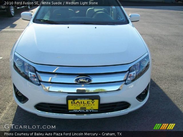 2010 Ford Fusion SE in White Suede