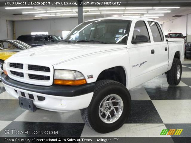 2000 Dodge Dakota Sport Crew Cab 4x4 in Bright White