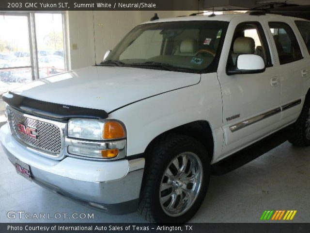 2003 GMC Yukon SLT in Summit White