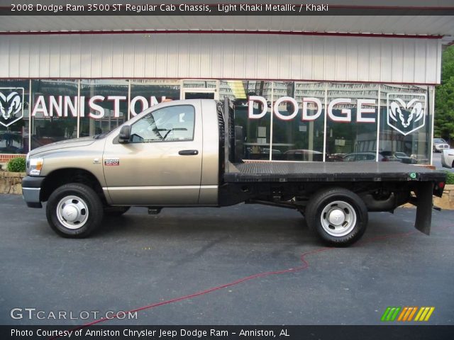 2008 Dodge Ram 3500 ST Regular Cab Chassis in Light Khaki Metallic