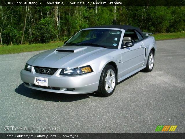 2004 Ford Mustang GT Convertible in Silver Metallic