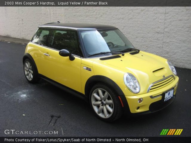 2003 Mini Cooper S Hardtop in Liquid Yellow