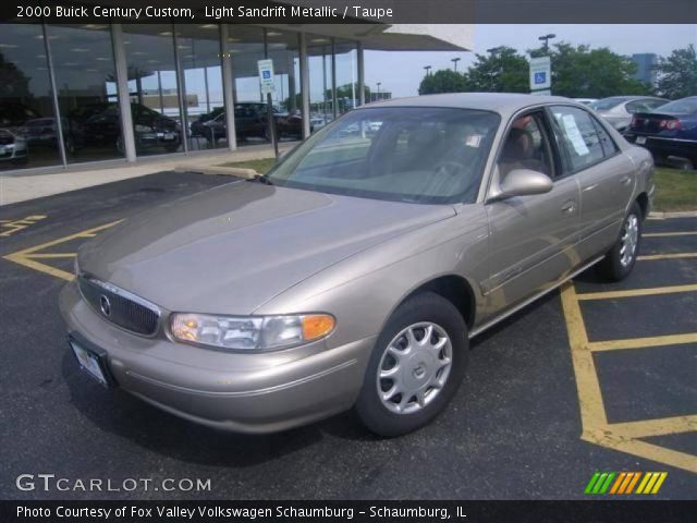 2000 Buick Century Custom in Light Sandrift Metallic