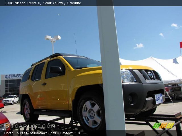 2008 Nissan Xterra X in Solar Yellow